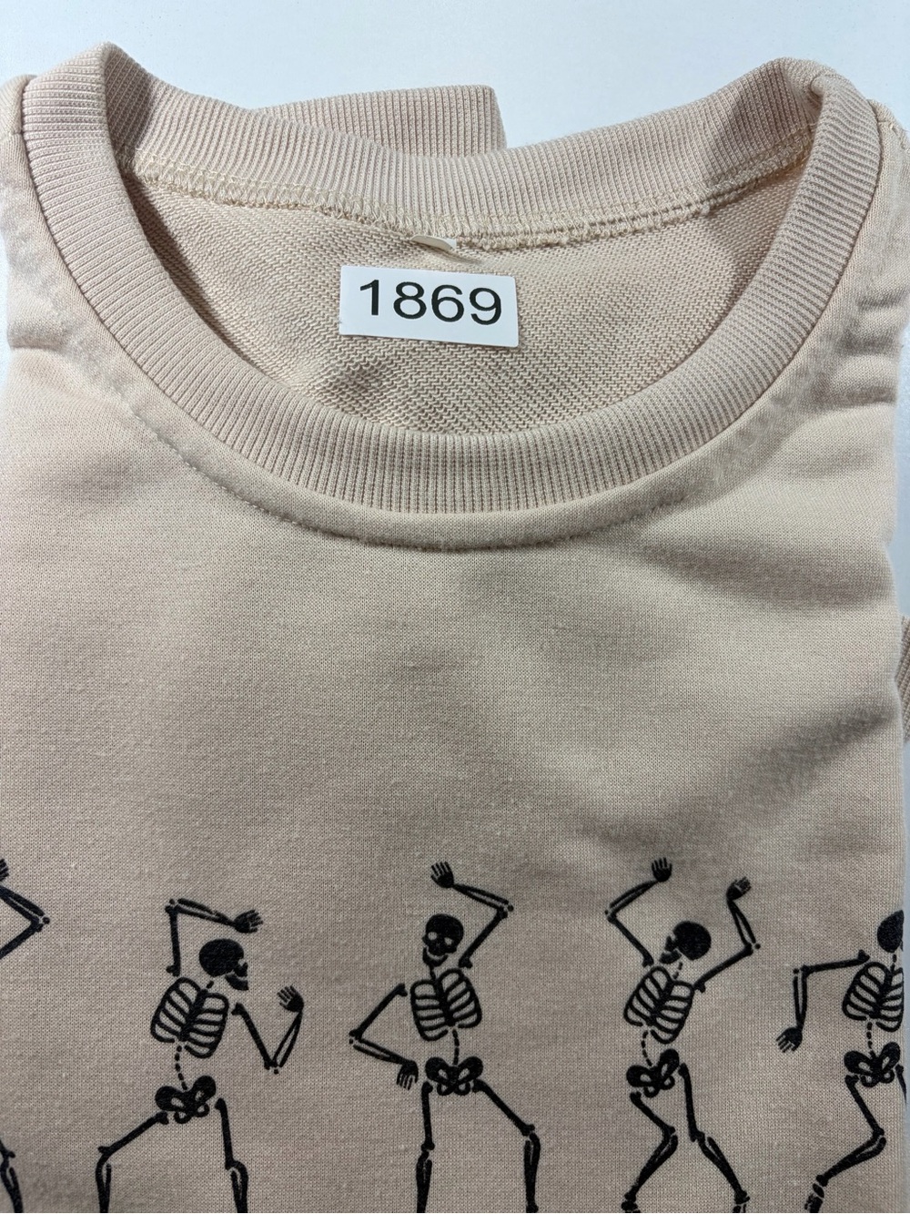 Dancing Skeleton Crewneck Sweatshirt (M) - Picture 11 of 11